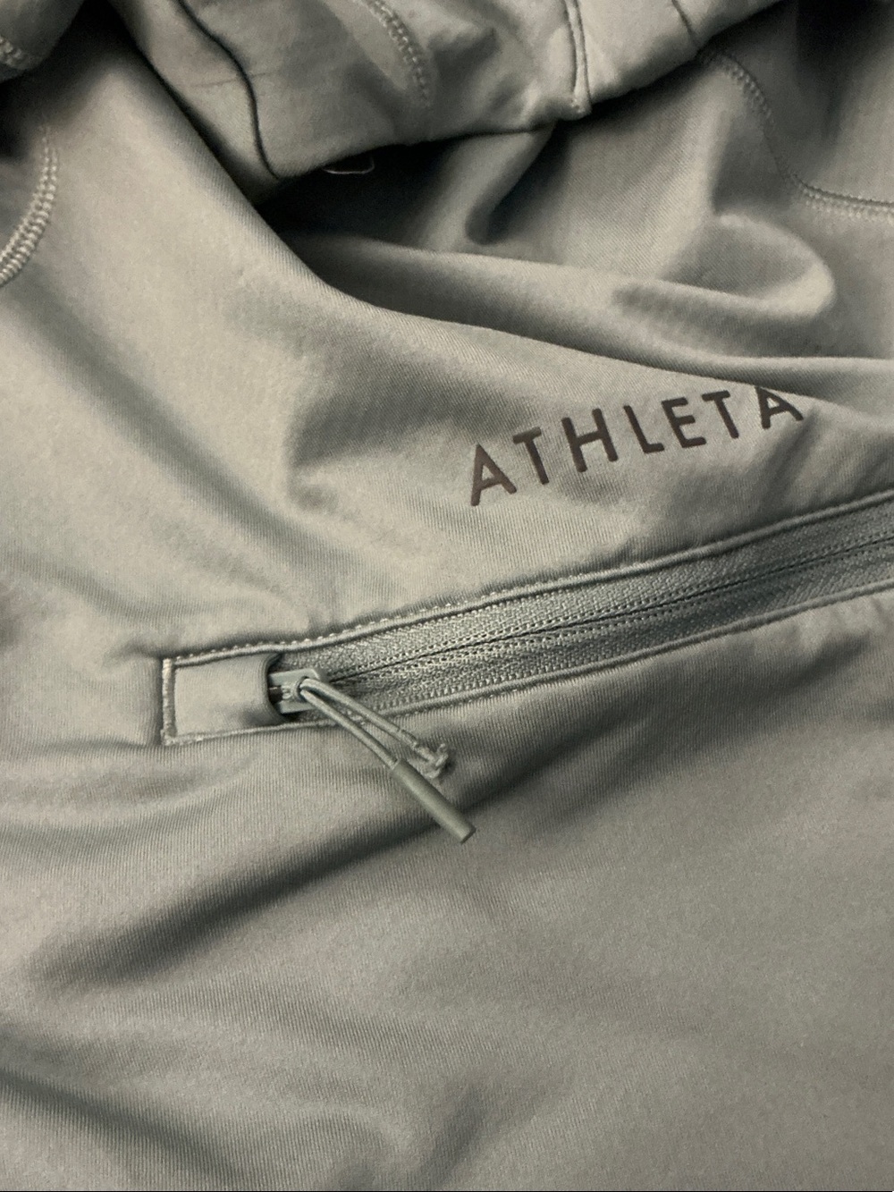 Athleta Half-Zip Performance Top in Sage Size Small - Picture 7 of 7